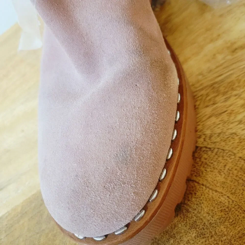 Vince Camuto Suede Leather Chelsea Lug Malva Pink Boots Size 9M